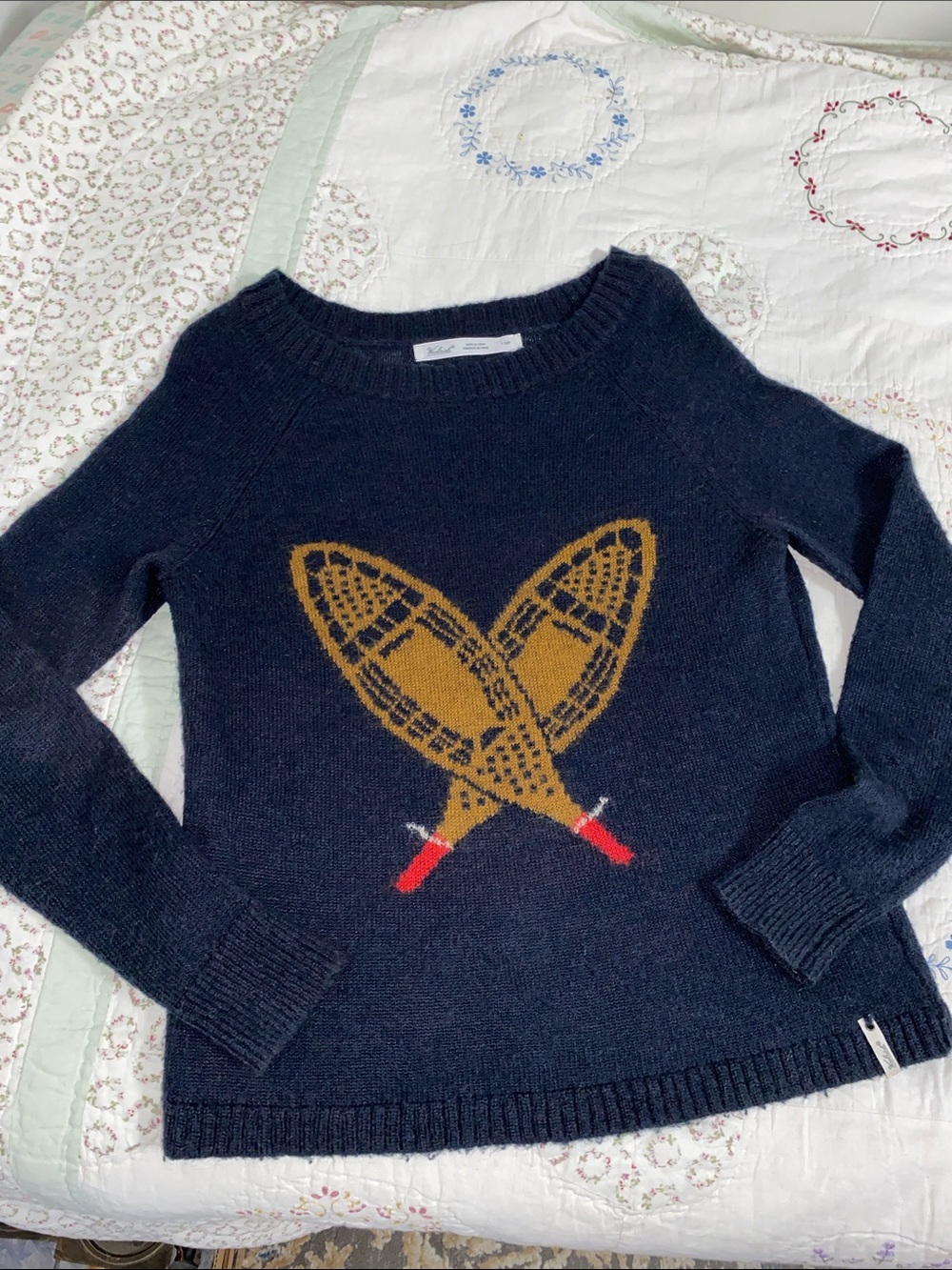 Woolrich Navy Crewneck Sweater with Tan & Red Snowshoe Intarsia size small